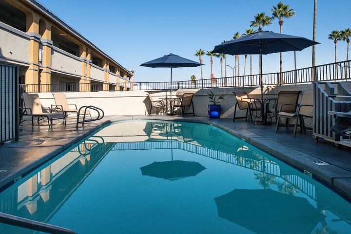 Pool 5 of 46