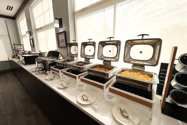 Breakfast/Coffee Service 84 of 88