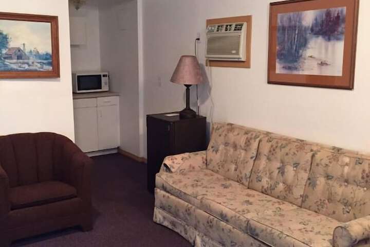 Room 27 of 50