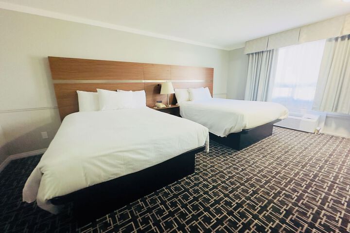 Room 27 of 53