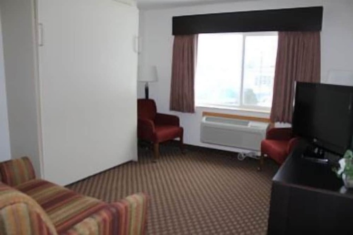 Room 21 of 25