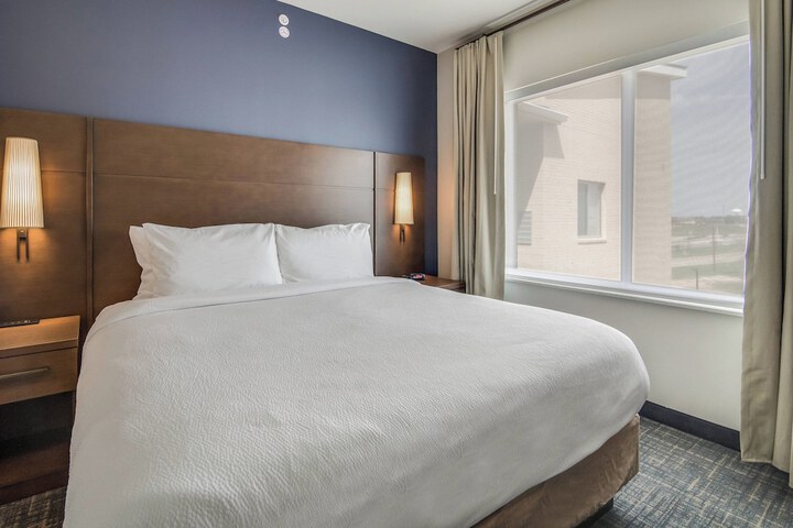 Residence Inn by Marriott Dallas DFW Airport West / Bedford