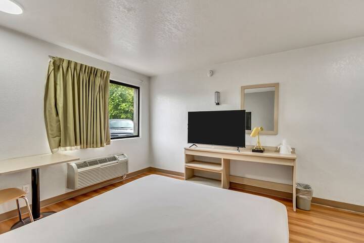 Room 19 of 61