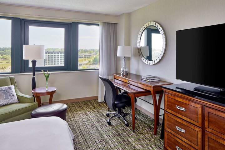 Room 31 of 66