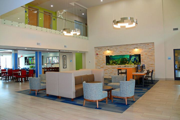 Holiday Inn Express Hotel & Suites South Padre Island by IHG