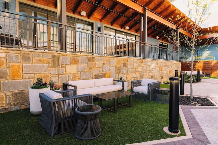 Terrace/Patio 57 of 62