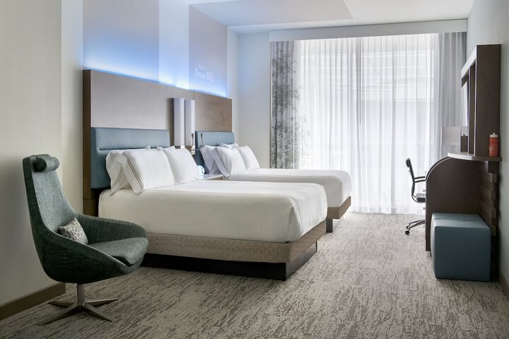 Room 60 of 103