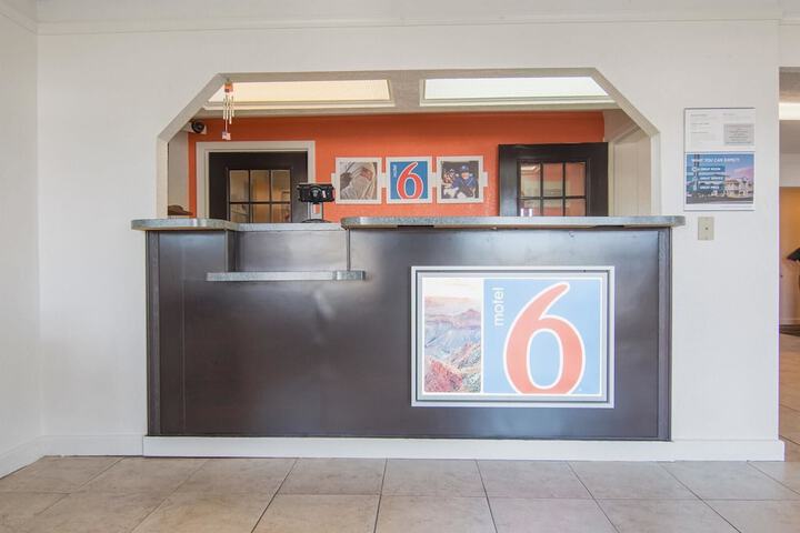 Motel 6 Hope AR