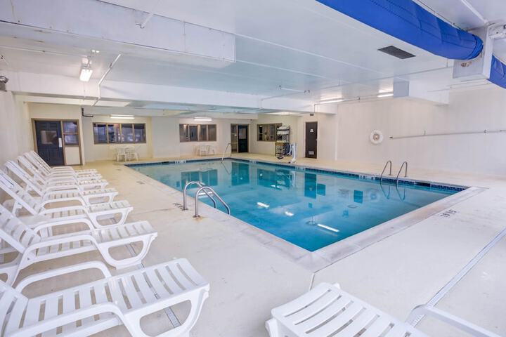 Pool 2 of 33