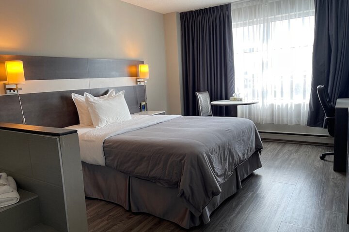 Room 10 of 40