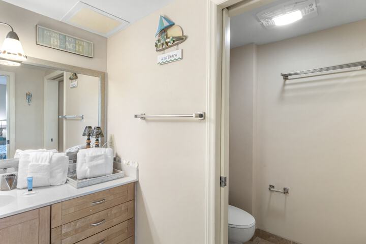 Room 15 of 37