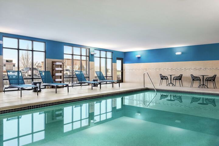 Hampton Inn & Suites York South