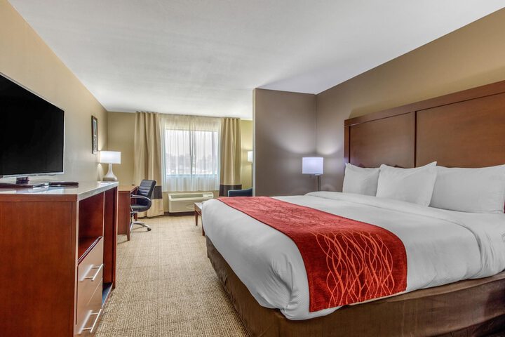 Room 14 of 40