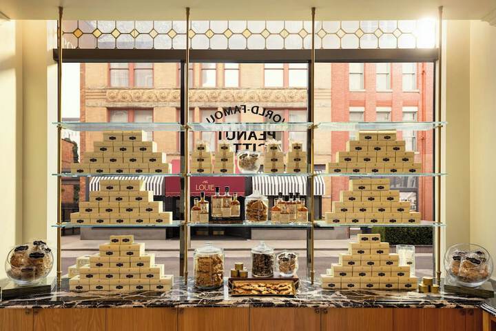 Davenport Hotel Autograph Collection