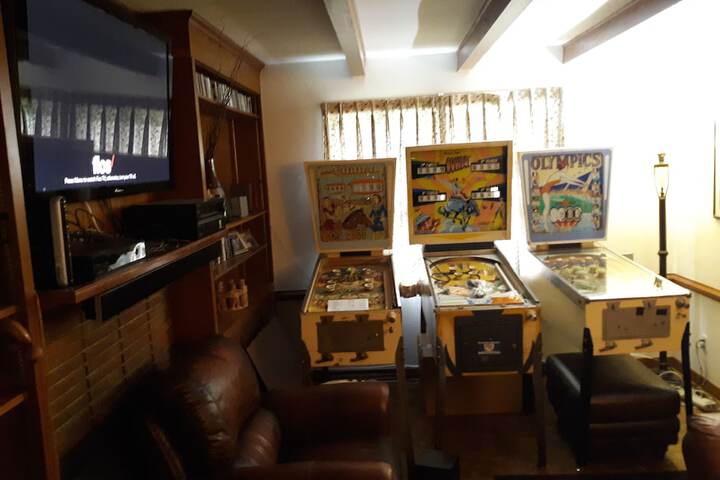 Room 32 of 50