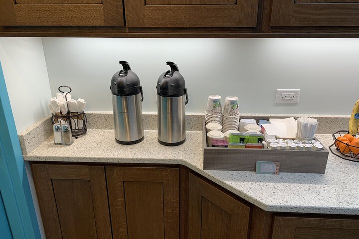 Breakfast/Coffee Service 46 of 48
