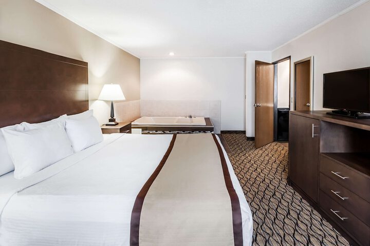 Room 15 of 31