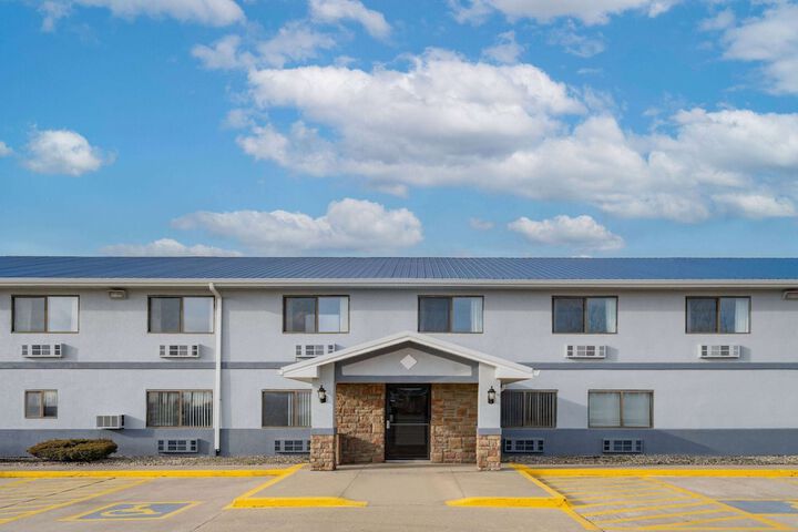 Super 8 by Wyndham Danville