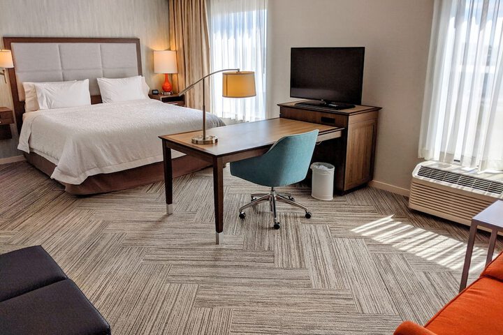 Room 16 of 43