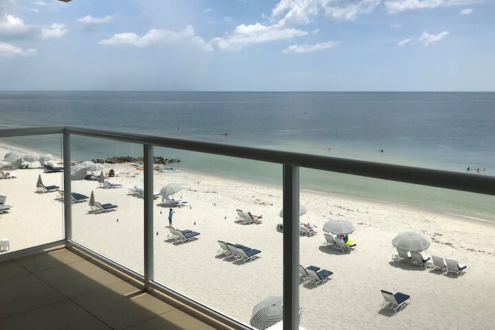 Edgewater Beach Hotel