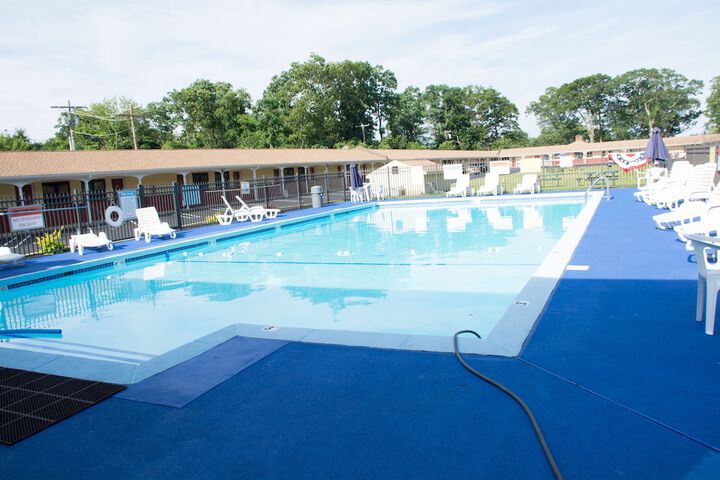 Pool 8 of 65
