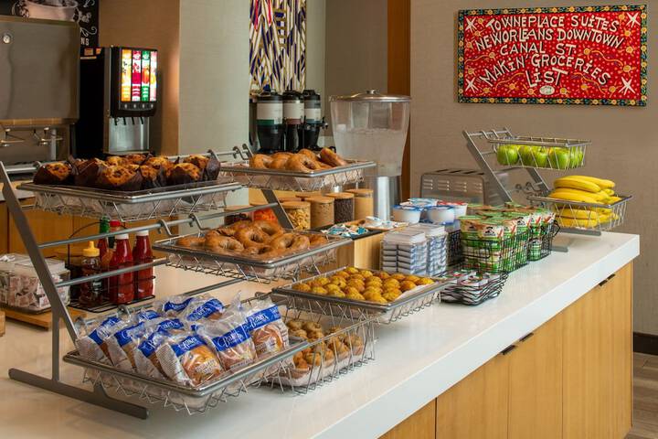 Breakfast/Coffee Service 35 of 50