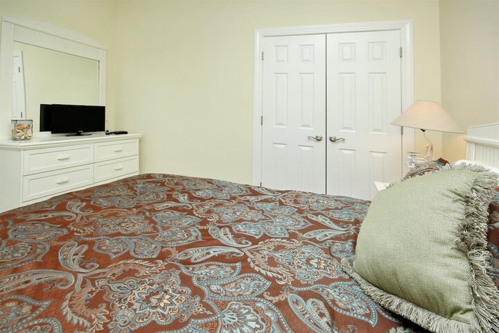 805 Colony II