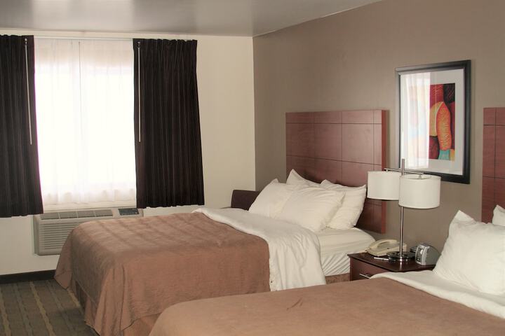 Room 6 of 25