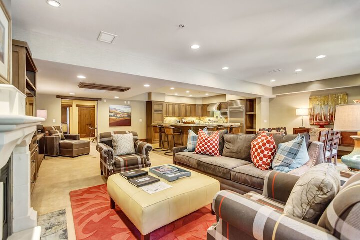 The Chateaux Deer Valley