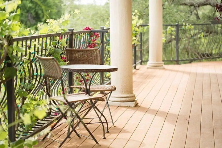 The Vineyard B & B at Lost Creek Ranch