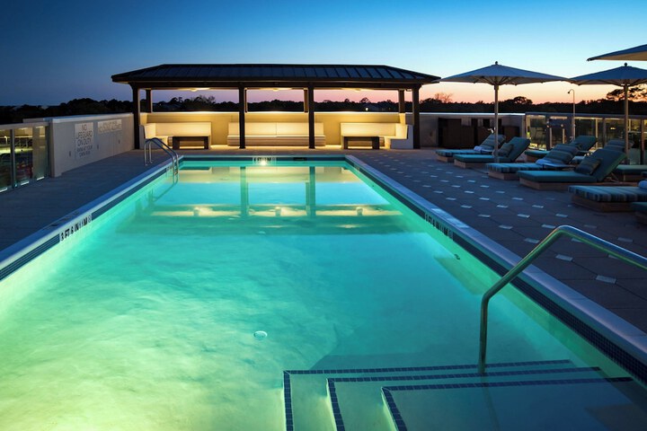 Pool 8 of 64