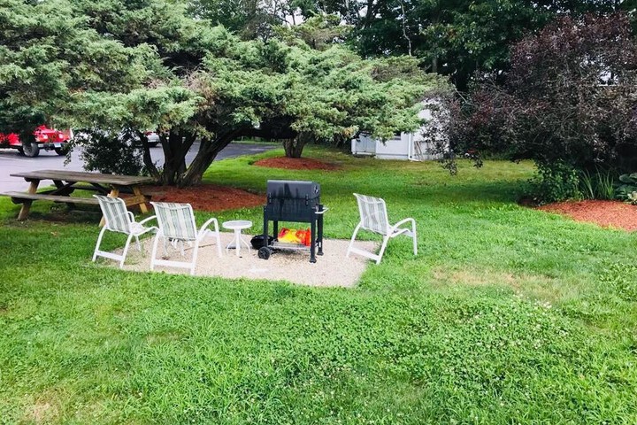 Property Grounds 51 of 55