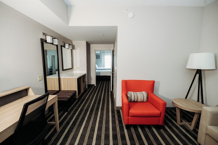 Room 10 of 52