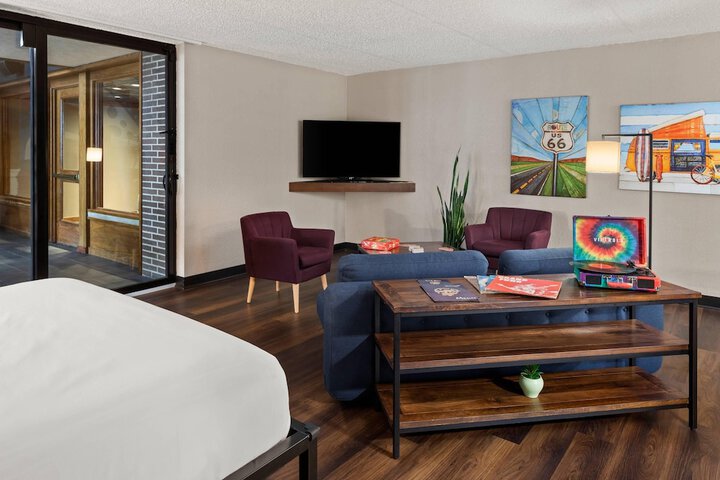 The Highlander Hotel Iowa City an Ascend Collection Hotel