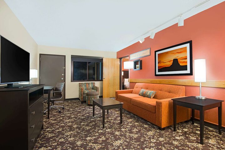 The Eddie Hotel Gillette