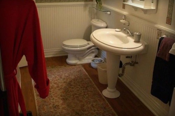 Room 6 of 46