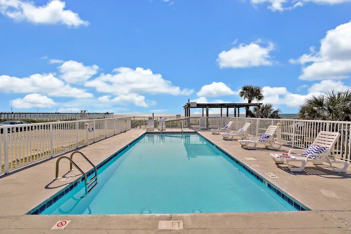 Pool 5 of 43
