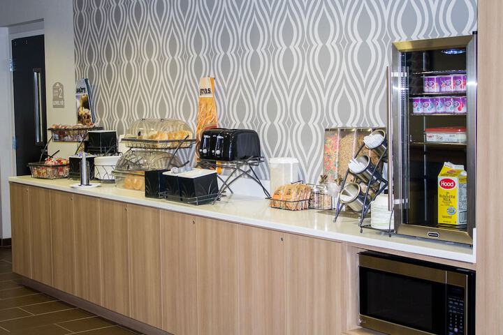 Breakfast/Coffee Service 58 of 69