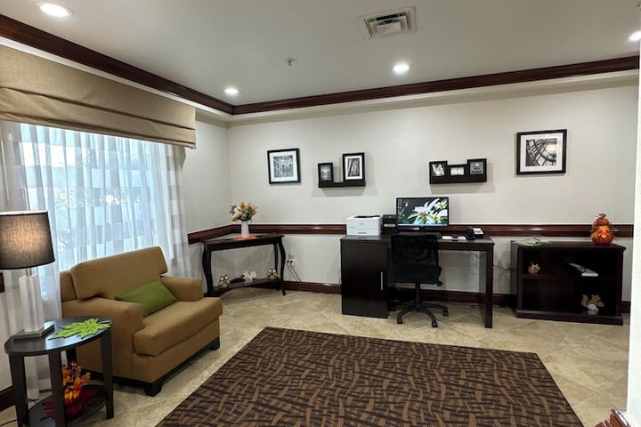 Sleep Inn & Suites Manchester near Arnold AFB