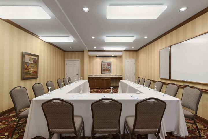 Homewood Suites by Hilton Houston-Woodlands