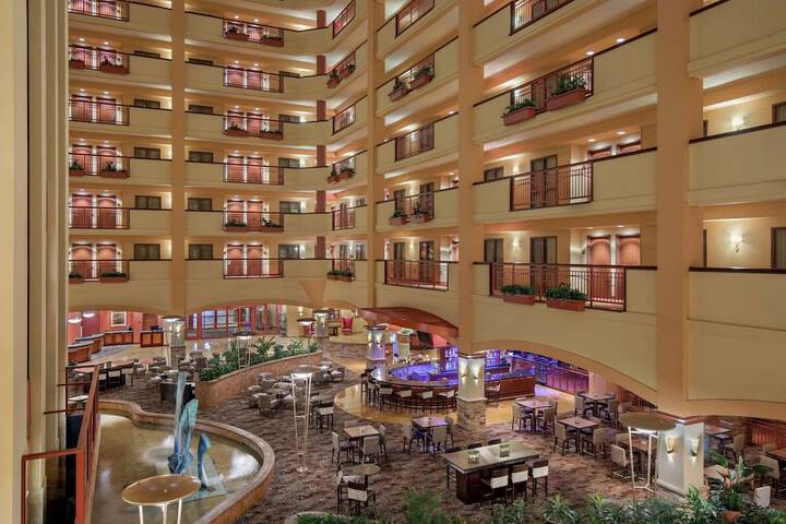 Hotel Interior 9 of 40