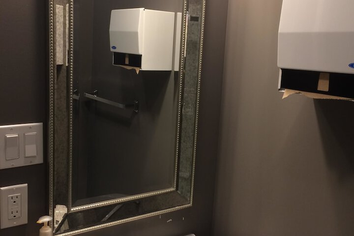 Room 9 of 45