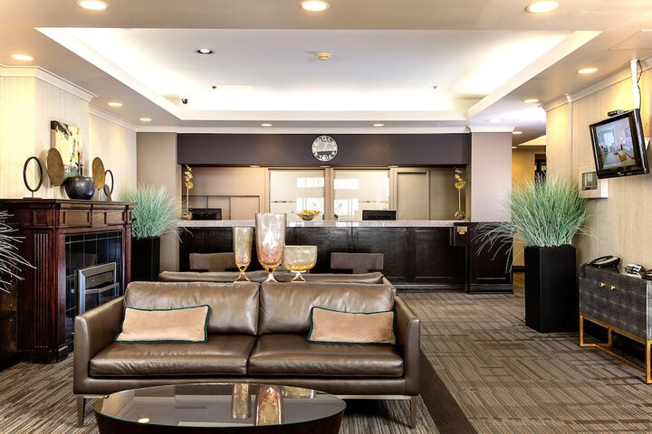 Hotel Interior 13 of 47