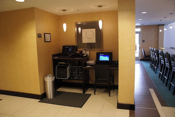 Residence Inn by Marriott Pittsburgh Monroeville / Wilkins