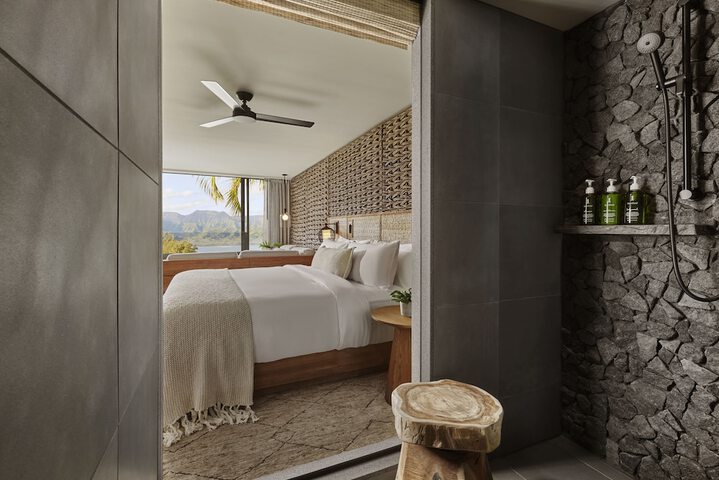 1 Hotel Hanalei Bay