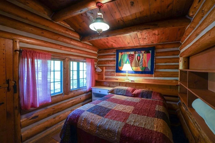 Ennis - T-lazy-b Ranch
