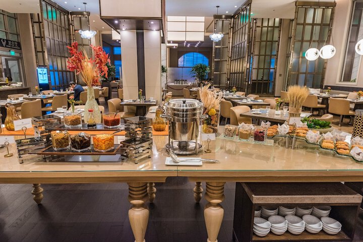 Breakfast/Coffee Service 27 of 40
