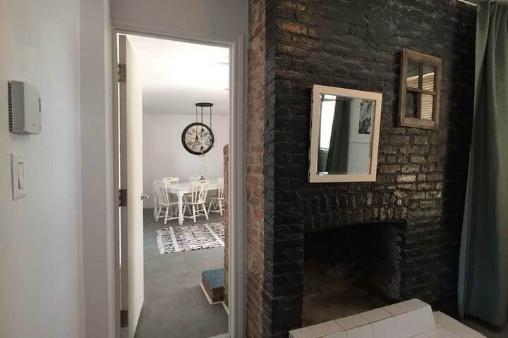Room 61 of 133