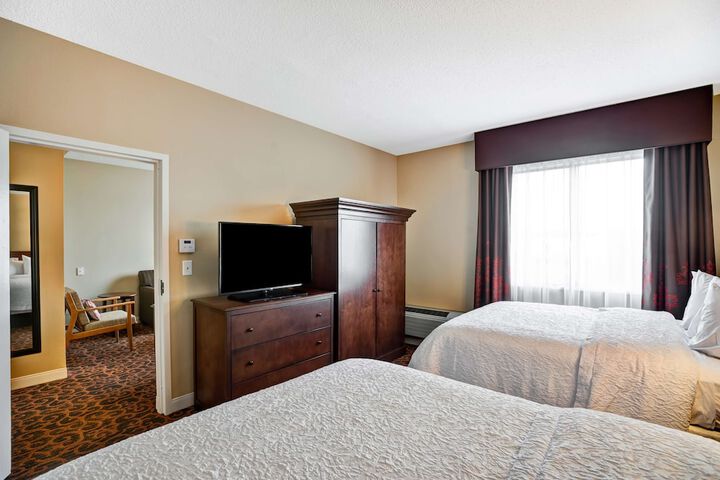 Room 11 of 49