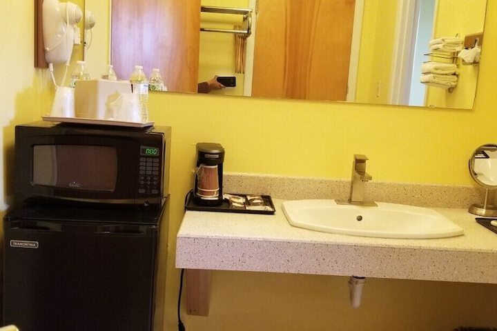 Regency Inn